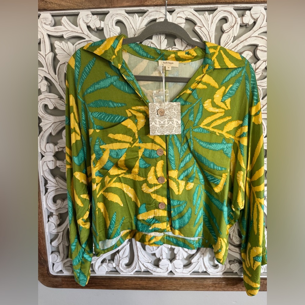 NWT Haute Hippie Green & Yellow Blouse π΄ Resort Luxe Print Top |Blogger Favorite - Picture 4 of 7